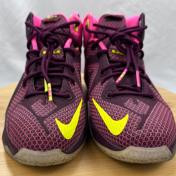 Nike Lebron 12 Double Helix Merlot Red Pink 685181-600 size 5.5Y - Picture 3 of 11